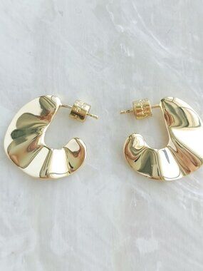 Alicia Bonnie • Muse Gold Earrings